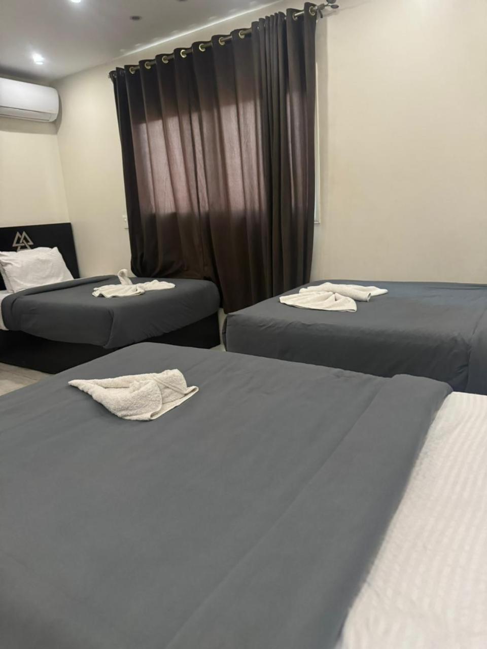 City Pyramids Inn Kafret el-Gabal Kültér fotó