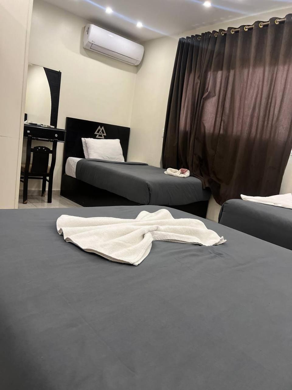 City Pyramids Inn Kafret el-Gabal Kültér fotó